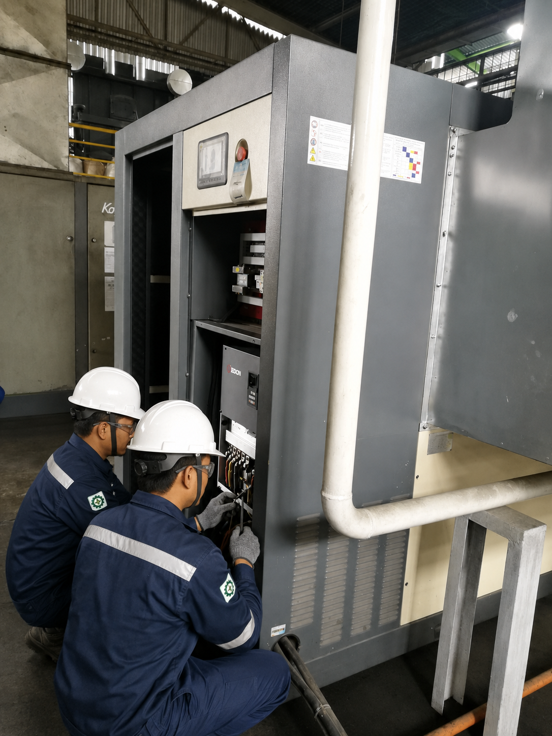 Teknisi Maintenance Kompresor PT Vortech Jaya Utama